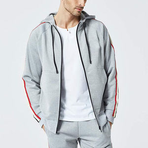 Survêtements en polyester pour hommes Ensemble de 2 pièces personnalisé Ensemble de jogging de piste vierge avec marque privée Ensemble de pantalons de survêtement et de sweats à capuche pour hommes - Product Image 3