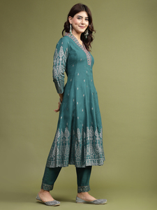 Nouveauté 2024 : Ensemble Kurta et Pantalon Palazzo pour Femme, Design de Haute Qualité, Bleu, Col en V, Coupe Trapèze, Brodé de Paillettes, en Viscose et Rayonne - Product Image 4