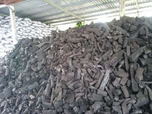 Charbon de bois de nacre fiable pour des barbecues parfaits Charbon de narguilé de type noir en bois dur de noix de coco - Product Image 2