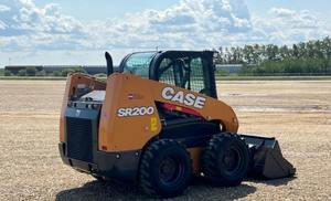 Good CASE SR200 Skid Steer Loader Wheel Track Loader Mini Skid Steer Loader disponible para trabajos de construcción - Product Image 3
