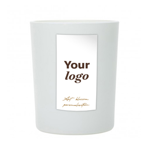 เทียนหอมอโรมาเธอราพีทำมือสุดหรู 25 ซล. กลิ่นหอมตามสั่ง โลโก้สั่งทำ ขี้ผึ้งผสม ทรงกระบอก แก้วเคลือบสีขาว 55 ชั่วโมง ผลิตในฝรั่งเศส - Product Image 1