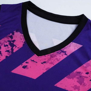 Uniforme de baloncesto profesional 2025 hecho en fábrica, diseño de cuello en V de alta calidad, característica transpirable de talla grande - Product Image 3