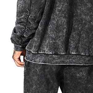 ชุดวอร์มแบบยืดหยุ่นที่สามารถปรับแต่งได้ ดีไซน์เพื่อความสบายในการฝึกซ้อมและสไตล์ พร้อมด้วยการฟอกสีแบบพิเศษที่ให้พื้นผิวที่เป็นเอกลักษณ์เพื่อความหรูหรา - Product Image 6