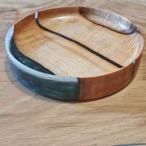 NUEVA LLEGADA RESINA CALIDAD DE MADERA MODERNO MOODEN Resina epoxi y Cenicero de madera Junta Logotipo de color personalizado Portátil Interior y exterior - Product Image 3