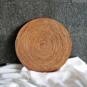 Set de table bohème en rotin naturel écologique de haute qualité pour la décoration de table de cuisine, idéal pour les mariages, fait main au Vietnam - Product Image 2