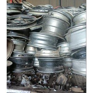 Déchets d'aluminium 99,99 %, jantes de voiture en alliage durable, extrusion de haute qualité, exportation vers l'Inde, les États-Unis - Product Image 1