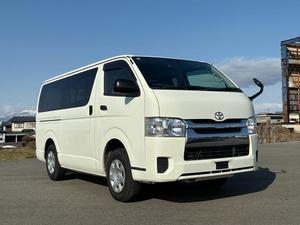 Toyota Hiace Van 2020 Usada de Alta Calidad, Minibús Diésel de 15 Plazas, Volante a la Izquierda/Derecha - Product Image 2