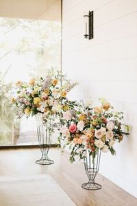 Metal Wire Made Floor <b>Vase</b> <b>Set</b> of 2 Black Colored Wedding & Party Decorative Table Centerpiece Flower <b>Vase</b> in Unique Design - Product Image 2