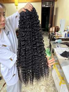 Cabello rizado birmano vietnamita crudo vendedores de cabello natural virgen sin procesar vendedor de cabello vietnamita - Product Image 4