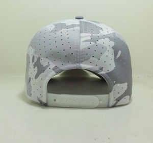 INJAEVINA Chapeaux de baseball avec logo personnalisé de taille XL 5 panneaux Corde à trou découpée au laser Vêtements de marque promotionnels Couleur personnalisée Imperméable Bas - Product Image 4