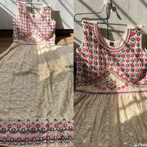 Anarkali Kurti de trabajo hecho a mano indio-pakistaní con pantalón traje cosido completo de dos piezas para mujer - Product Image 4