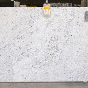 Losas de Granito Blanco Colonial para encimeras, tocadores, escalones y peldaños - Product Image 1