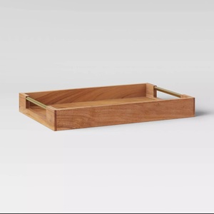 Trae un encanto rústico a la cocina de tu hogar con nuestra bandeja cuadrada de madera con mango de metal, una elegante bandeja para servir para el hogar y la Oficina - Product Image 6
