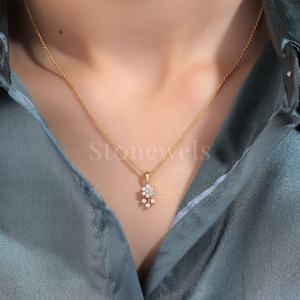 Colgante de diamantes Leva en oro de 9kt - 24kt | Colgantes y dijes de joyería fina contemporánea para mujer en oro, rosa y oro blanco - Product Image 1