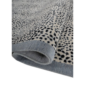 ผ้าขนสัตว์ลายเสือดาวของ Peter D'Ascoli สำหรับตกแต่งบ้าน ลวดลายพิมพ์สัตว์สุดหรู - Product Image 2