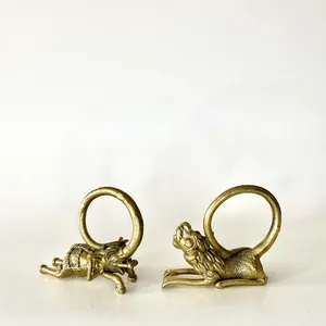 Porte-serviettes en or de qualité supérieure, porte-serviettes en métal texturé design, décoration de fête moderne, style branche, porte-serviettes en métal, grand grossiste - Product Image 1