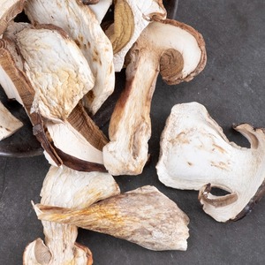 Fourniture directe à la ferme de champignons séchés en vrac fournissant des champignons frais authentiques comme des champignons séchés à faible coût de gros - Product Image 6
