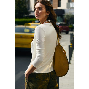 Conjunto de Dos Piezas Elástico y Suave para Mujer GRIMELANGE - Blusa y Camiseta sin Mangas de MIRACLE - Product Image 5