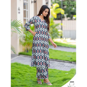 Kurta Sets for Women Floral Printed Rayon V Neck <b>Three</b> <b>Quarter</b> Sleeve Straight Solid <b>Trousers</b> with Lace Decoration Single Pocket - Product Image 5