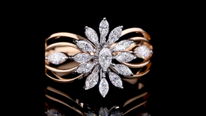 Anillo de diseño de banda ondulada con tallo dividido para compromiso, boda y fiestas | Anillo con Racimo Floral de Diamantes Marquise Cultivados en Laboratorio - Product Image 4