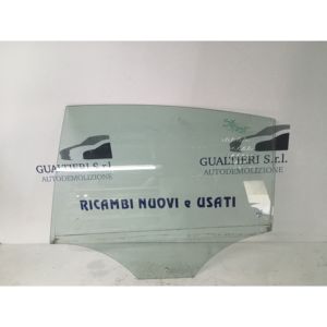 Vitre inférieure gauche arrière VOLKSWAGEN Passat Berline 4ème Série 3C5845025 (05>10) - Product Image 1