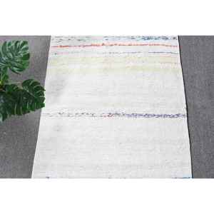 Alfombra de 2.1x8.9 pies, Alfombra Turca Kilim, Alfombra Vintage de Lana Blanca Ombré - Product Image 5