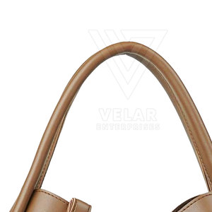 New Arrival High Quality Eco Friendly Durable Fashion Leather Handbag with Zipper Closure and Two Straps for Casual Wear - Product Image 5
