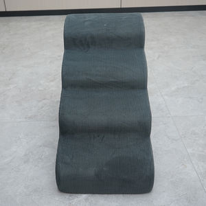 Hochelastische Schwamm-Hundetreppe mit Rutschfester Oberfläche, 4-Stufige Haustiertreppe für Hohe Betten und Sofas, Luxuriöser Stil mit Tiermuster für Kleine Räume - Product Image 3