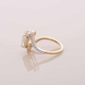 Bague en diamant jaune ovale de 3,44 carats cultivé en laboratoire, design halo bypass, or jaune, blanc et rose 14 carats - Product Image 3