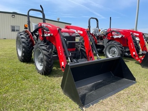 Tractor Massey Ferguson 2605H Nuevo, 55 Caballos de Fuerza, Tractor Agrícola Compacto con Toma de Fuerza, Enganche de 3 Puntos y Dirección Asistida - Product Image 2