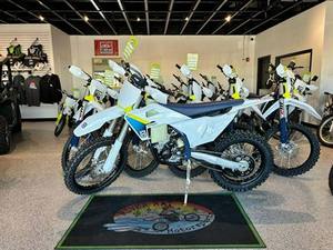 ฮุสควาร์นา FX 350 รุ่นใหม่ ปี 2026 รถมอเตอร์ไซค์วิบากใหม่ - Product Image 1