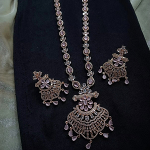 À la mode et fantaisie style indien américain diamant clouté collier avec boucles d'oreilles ensemble de bijoux pendentif ensemble pour femmes et filles - Product Image 1