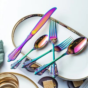 Ensemble de couverts en acier inoxydable classique portable 4 pièces-Collection d'argenterie de couteau d'ustensile multicolore écologique - Product Image 2