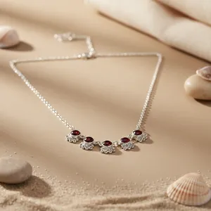 Élégante Chaîne Vintage en Argent avec Rubis et Sertissage Clos, Motif Floral, pour Femme, Idéale pour Fêtes et Cadeaux - Product Image 1