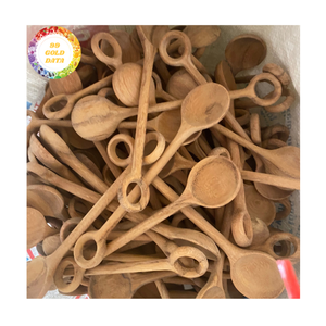 Cuillère en bois Ustensile en bois dur de qualité supérieure pour mélanger le ragoût servant les repas et la soupe de cuisson Fabrication du Vietnam - Product Image 4