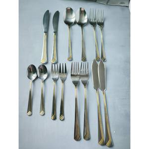 Ensemble de couverts vintage, acier inoxydable avec motif doré, beaux couverts, Allemagne, cadeau luxueux - Product Image 2