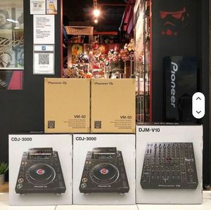 EN OFERTA Mezclador Reproductor de CD CDJ 3000 DJM-V10 ENVÍO GRATUITO - Product Image 1