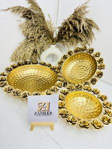 Bols floraux design faits à la main pour la décoration intérieure de luxe et les occasions festives disponibles à bas prix et en gros - Product Image 2