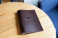 Personnalisé Crazy Horse Cuir Véritable Restaurant Cafés Bars Porte-menu en cuir Double pli Panneau Menu Couvre LMC-0080