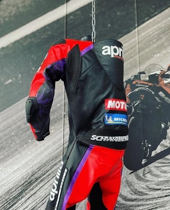 Traje de Motociclismo Transpirable de Cuero Pesado de 300g, Calidad Premium, Manga Larga, para Todas las Estaciones, Hecho en Pakistán - Product Image 4