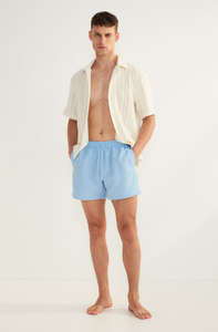 2025 pantalones cortos de gimnasio de natación sólidos personalizados de alta calidad OEM para hombre, ropa de entrenamiento atlético de tendencia industrial informal - Product Image 3