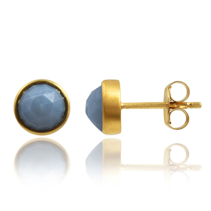 Pendientes simples de Plata de Ley 925, acabado mate chapado en oro con ajuste de bisel de piedra lunar arcoíris para regalo de fiesta de boda - Product Image 5