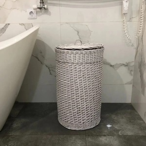 Panier de rangement en rotin naturel écologique fait main, avec couvercle tressé robuste, design moderne multifonctionnel, marque Artex Green Earth - Product Image 6