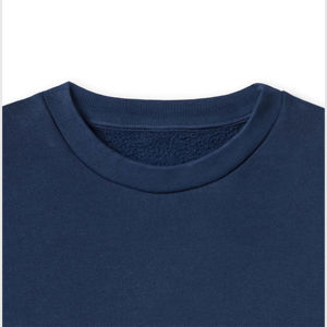 Último diseño 2025 Nuevo diseño Sudaderas de cuello redondo para hombres Logotipo personalizado Impreso Colores sólidos Cómodo 100% Algodón Fleece - Product Image 3