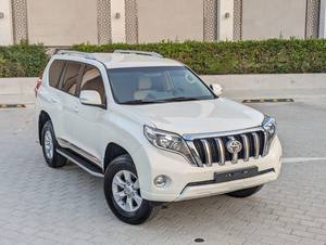 Toyota Land-Cruiser Prado J150 2017 |   Land Cruiser Prado 4x4 de luxe 7 places | Toyota Land-Cruiser Prado 4x4 SUV à vendre - Product Image 2