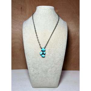 Collier en turquoise et argent sterling Golden Hills, fait main par des artisans Navajo, bijoux culturels de collection - Product Image 3