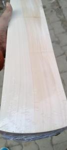 ไม้คริกเก็ตหนังแท้น้ำหนักเบาสำหรับการแข่งขันระหว่างประเทศ - Product Image 4