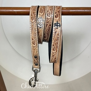 Nuevo último diseño a cuadros y dados, correa para mascotas de cuero genuino con herramientas manuales, correas de entrenamiento para perros de plomo ajustables, accesorios para mascotas - Product Image 1