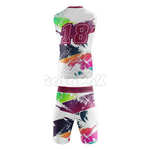 Tenue de sport d'équipe professionnelle pour l'entraînement et les matchs, uniforme 7v7 adapté aux performances élevées, polyester respirant - Product Image 3