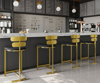 Comptoir de bar d'hôtel moderne personnalisé avec éclairage LED en surface solide pour usage commercial, bar à domicile et applications commerciales